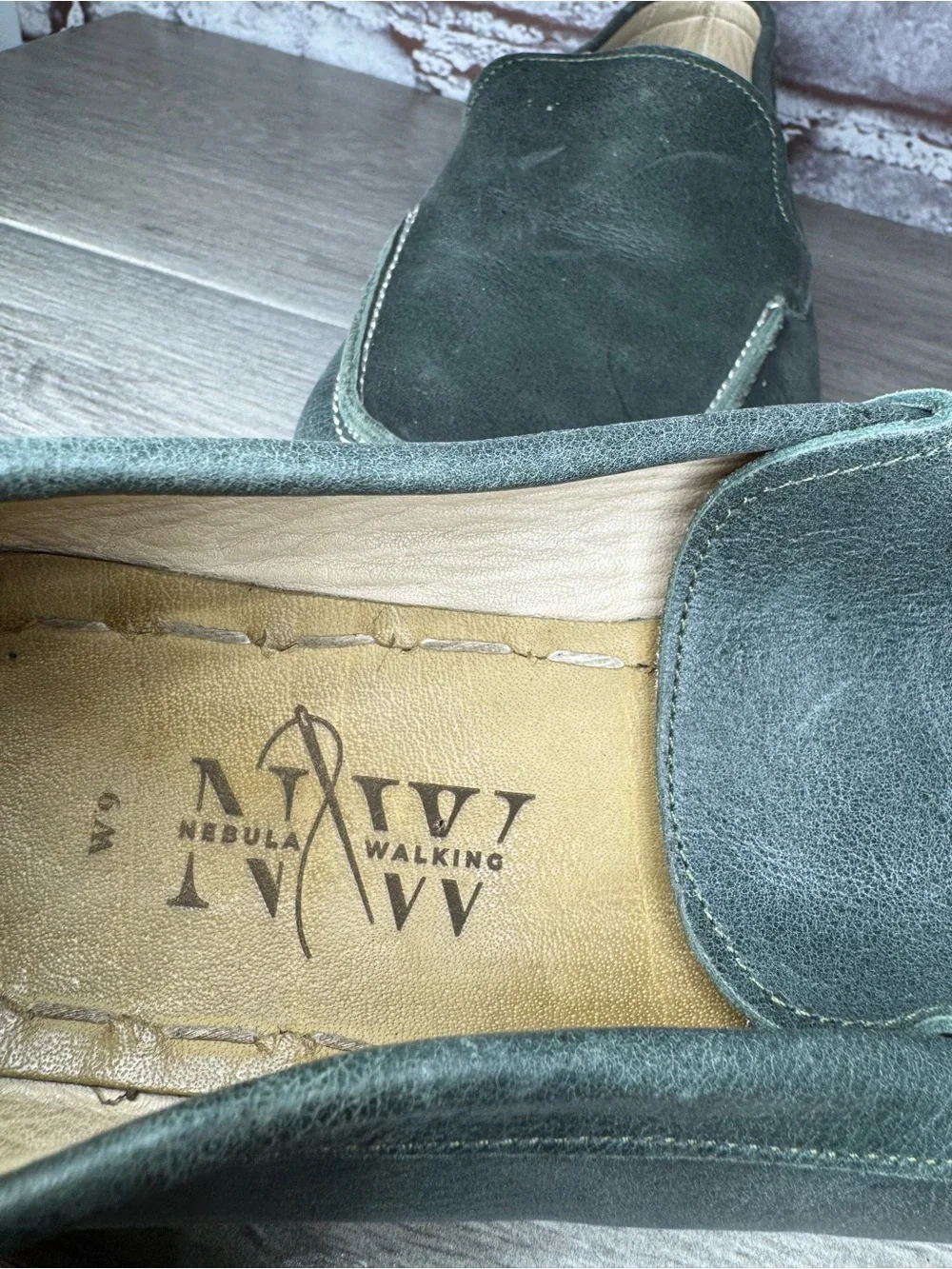 Nebula Walking Dark Green Blue Leather Slip On Loafers Shoes Women Sz 9M US/40EU